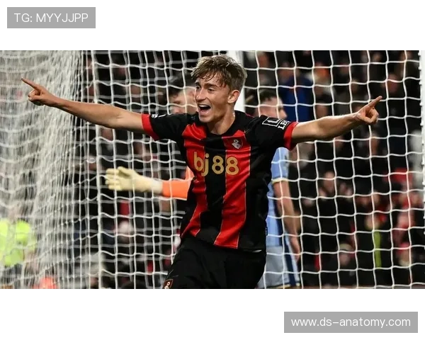 赫伊森或未见伤情一幕仍当场嬉笑 赫伊森或未见伤情一幕仍当场嬉笑