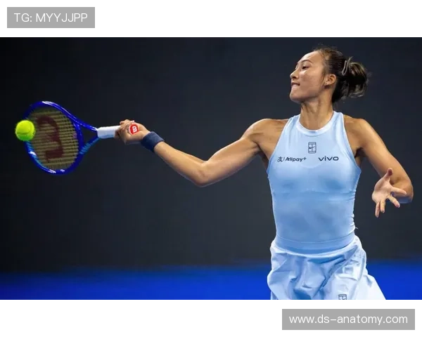 郑钦文逆转夺胜晋级大满贯32强